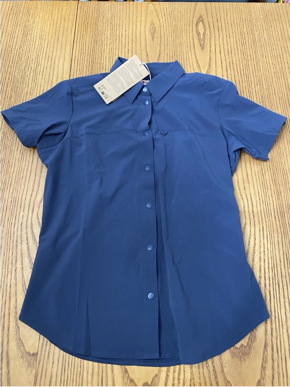 FJALL RAVEN WOMENS HIGH COAST LIGHTWEIGHT BUTTON UP SHIRT NAVY BLUE NWT